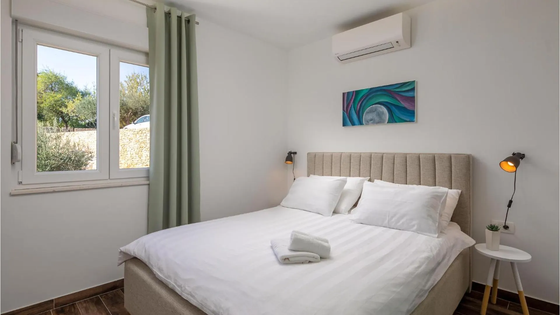 Stunning Home In Kastel Sucurac With Kitchen Kastela Croatia