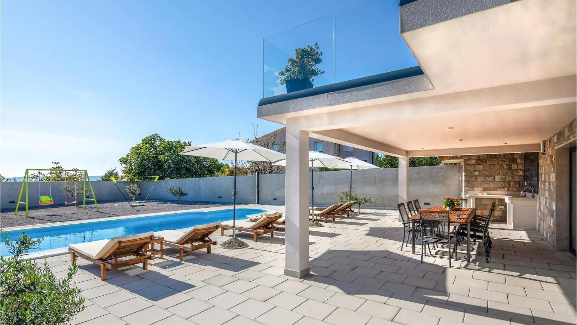 Stunning Home In Kastel Sucurac With Kitchen Kastela Holiday home