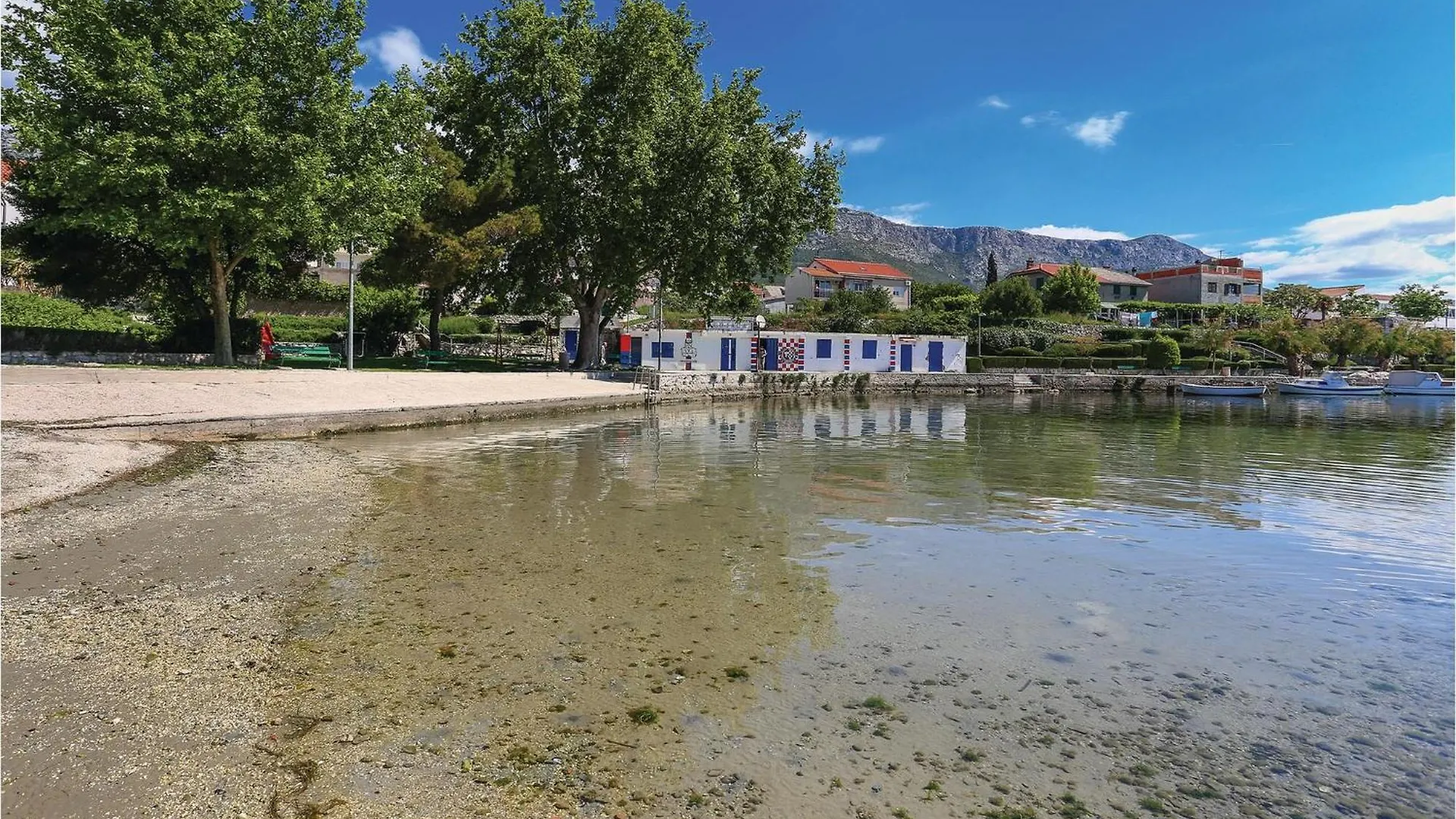 Stunning Home In Kastel Sucurac With Kitchen Kastela Croatia