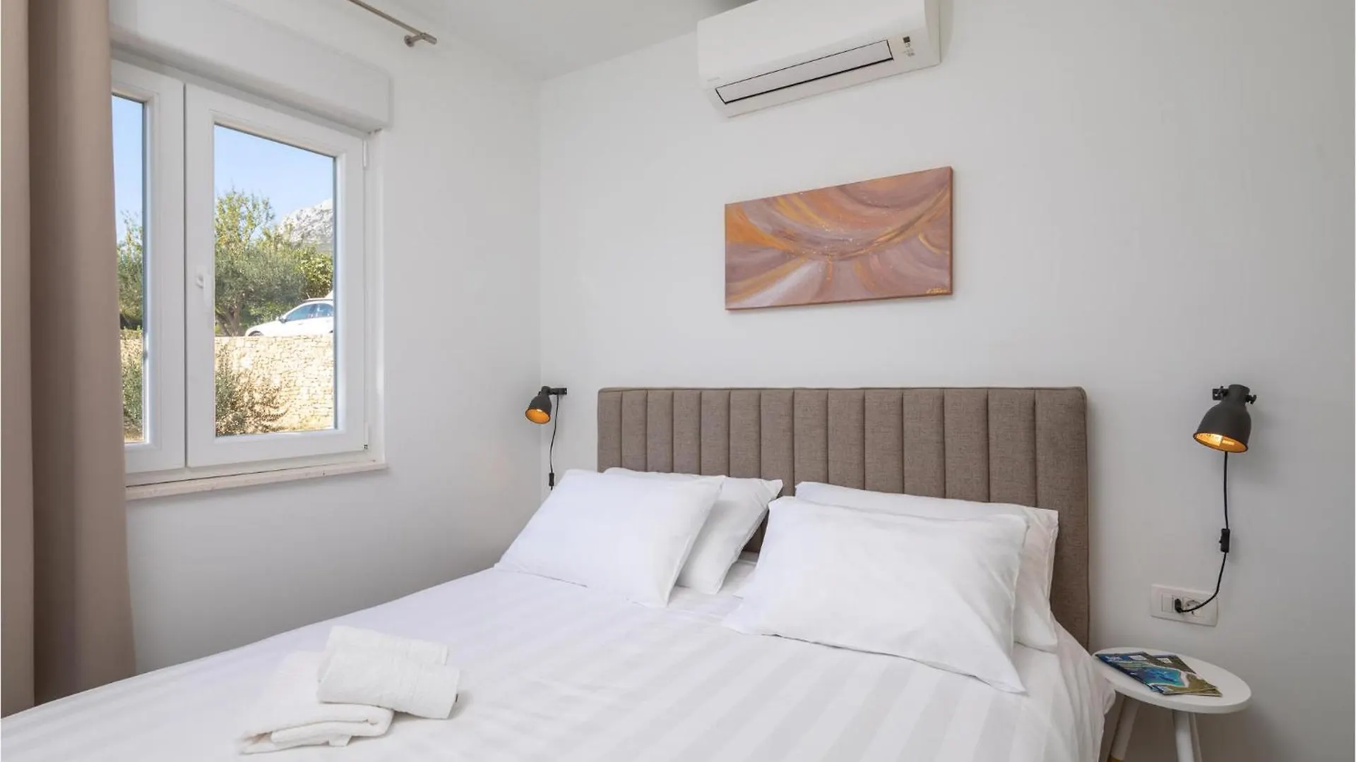 Stunning Home In Kastel Sucurac With Kitchen Kastela